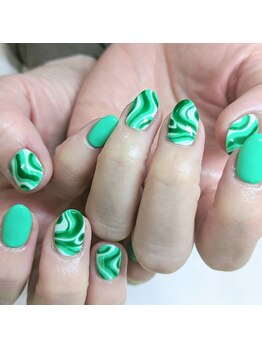 ガーベラ バイ ハノンネイル(Gerbera by hanonnail)/手描きアートネイル