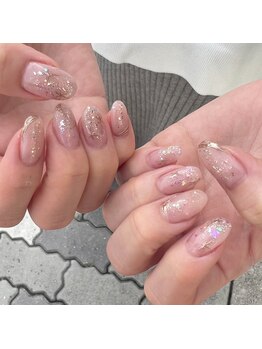 ラズライト(Laslight)/キラキラニュアンスネイル