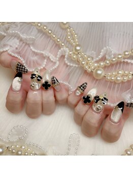 アイカ(Aika)/千鳥格子リボンネイル