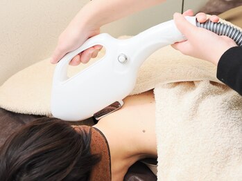 サロン ド ボー(Salon de Beau)の写真/【レディースうなじ脱毛4290円→3520円】うなじが見えることが多いこれからの季節…すっきり後ろ姿美人に◎