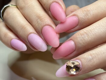 ミニョン 北堀江(mignon)/big bijouにマットネイル