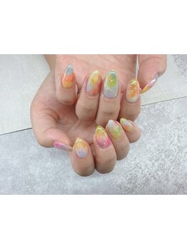 ショートネイルデザインが豊富