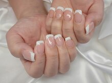 チェリー(Cherry)/【フレンチネイル】