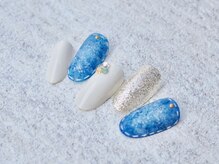 カトルナフ(quatre fois neuf)/大人のデニム風ネイル