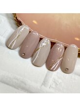 ライト ネイルズ ニシノミヤ(light nails NISHINOMIYA)/上品ラインネイル☆