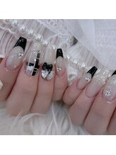 リンドネイル バイ モカ アンド ララ(Lind nail by moca and LaLa)/黒フレンチ