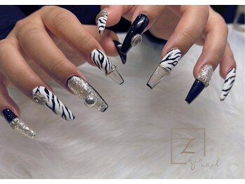 ネイル ジーズ(nail ziez)の写真/【長さ出し×自爪!長さがバラバラでも大丈夫♪】実力派スタッフがいるziezだからできる技術で美しい指先に!