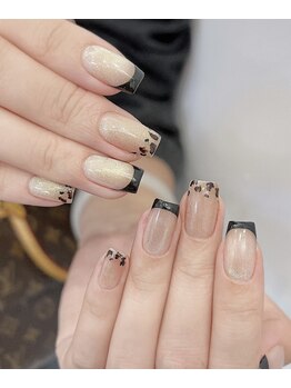 オミ(OMI)/冬の豹柄