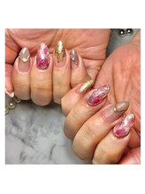 ナナズネイル 西小倉店(NANA's Nail)/ミラー人気　byNANA