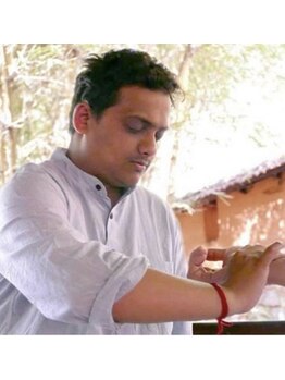 ニラマヤ(niramaya)/アーユルヴェーダDrによる脈診