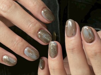 ブランシェール 広尾店(blancher)の写真/【デザイン不定期更新。】目を引くニュアンスネイル。お任せで分かるホンモノの技術。輝きを引き立たせる。