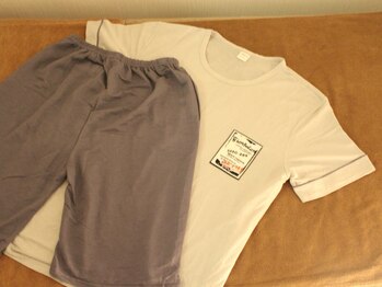 癒楽/[池袋駅/アカスリ/マッサージ]