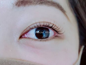 ベルシア ボディアンドアイラッシュ(Belsia)/くるりん♪まつ毛カール