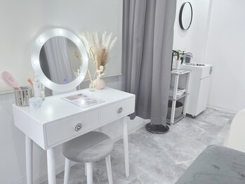 ホワイトニングショップ 尼崎店/ホワイトニング