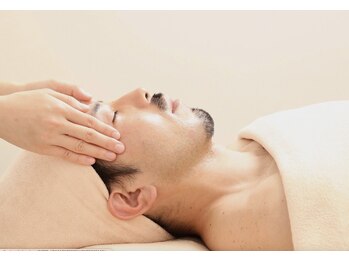 メンズエステ大阪京橋【マッサージ/毛穴/ニキビケア/脱毛/小顔/メンズフェイシャル】/★MEN★Step3【トリートメント】