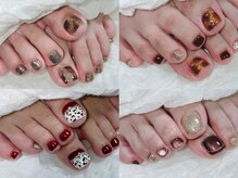 コロミネイル(colome nail)の雰囲気（フットジェルネイル、カラー豊富、、サンプル50種類選べます♪）