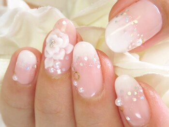 エムネイル(M Nail)/お花ブライダルネイル
