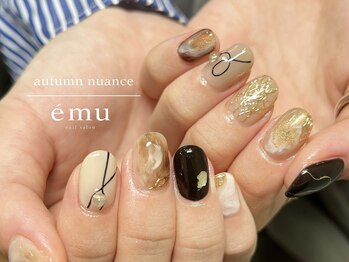 秋冬ニュアンスネイル