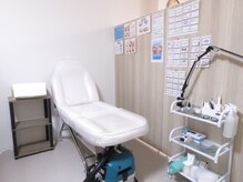 巻き爪補正店 広島紙屋町店の雰囲気(半個室のプライベート空間。施術中はスマートフォンのご覧もOK)