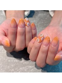 秋フラワーネイル