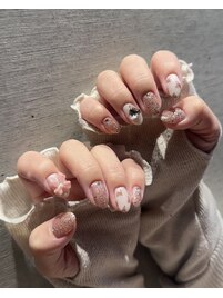 キラキラハートネイル