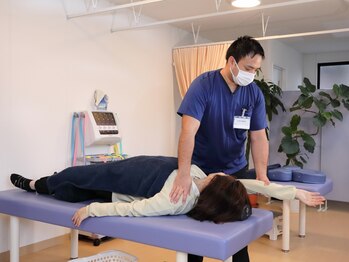 ひがし接骨院の写真/体の歪み/姿勢の歪み/左右差…を感じてる方必見！30分4400円～”骨盤矯正”で歪みを改善してお悩みを解消◎