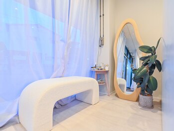 アイリーン(Eyeleen)/