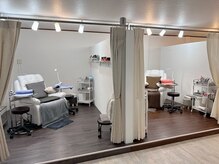 エール(Ailes)の雰囲気（個室でリラックスして施術できます。）