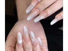 流行りのデザイン・ワンホンネイル・韓国ネイル☆パーツも随時入荷！