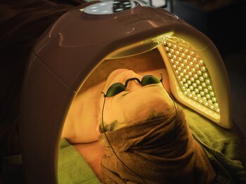 オレアグリーン 岡崎(OLEA green)/黄色LED(岡崎フェイシャル/小顔)