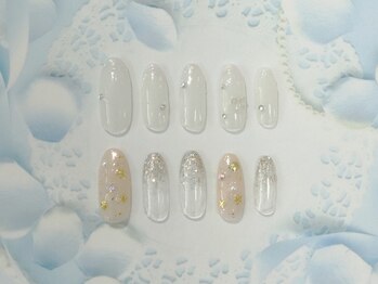 ルビークラウン(Ruby Crown)/8月定額 6300円(税込6930円)