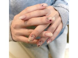 キラキラホロネイル
