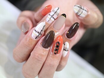 ネイルサロン R/