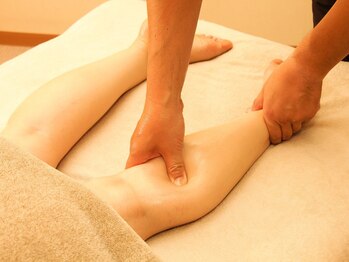 リフレッシュ工房 西の台店/ふくらはぎリンパトリートメント