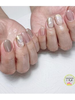 イーレ(IRE)/ピンクベージュ