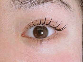ビューティーレア(Beauty Lea)の写真/“自まつ毛が太くなる”最新まつげパーマ【マイラミネーション】導入☆施術するたび艶のある美しいまつ毛へ