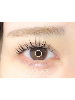 ナチュラル上品な目元にしたい