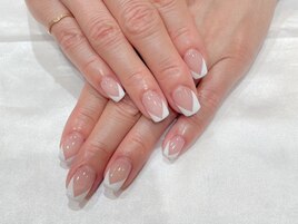 変形フレンチネイル