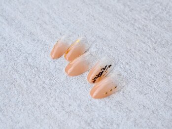 カトルナフ(quatre fois neuf)/ニュアンスオレンジのグラデ