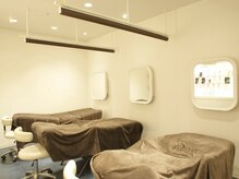 グラムザビューティー(GLAM THE BEAUTY)の雰囲気（落ち着いた色味の店内です）