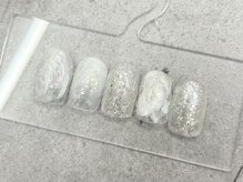 ケイクバイクーロ(CAKE by curro)/ホワイト×シルバー　ニュアンス