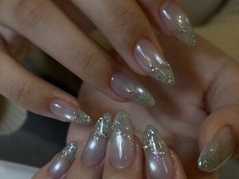LINEA nail studio 【ライナーネイルスタジオ】代官山/光纏うマグネットネイル