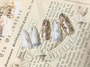 ネイルサロン&スクール ジーナ(GINA)/11月定額きれいめエレガント