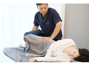 リスリム(Re:slim)/ボキボキしない骨盤矯正♪