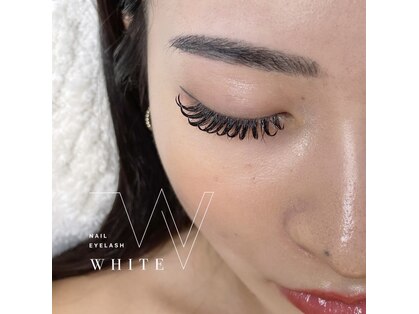 ホワイト(WHITE)の写真