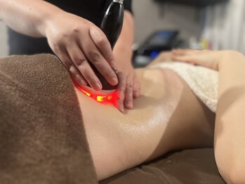 エレナ(ELENA)/落ちにくいお腹周りの脂肪に!