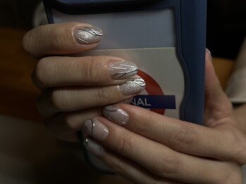 Re HEUR Private nailsalon【４月上旬 NEW OPEN (予定)】の写真/≪駅近サロン≫大人女性の美しさを引き立てる洗練されたデザインに♪丁寧ケア&高技術でモチや仕上がりも◎