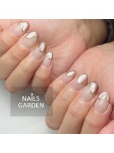 ネイルズガーデン(NAILS GARDEN)/マグネット変形フレンチ