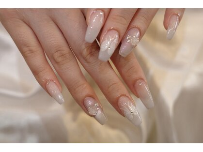 ネイルスタンド(NAIL STAND)の写真