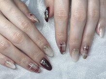 トランクイル(Tranquil)/クリスマスネイル